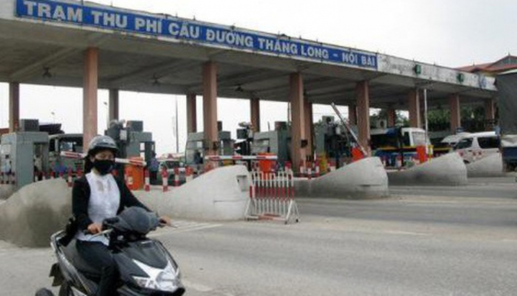 Cử tri thành phố Hà Nội vừa tiếp tục có văn bản gửi Bộ Giao thông Vận tải xem xét dỡ bỏ trạm BOT Bắc Thăng Long - Nội Bài.
