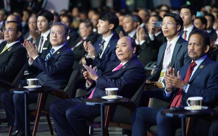 Thủ tướng dự Hội nghị Thượng đỉnh về khởi nghiệp ASEAN - Hàn Quốc.
