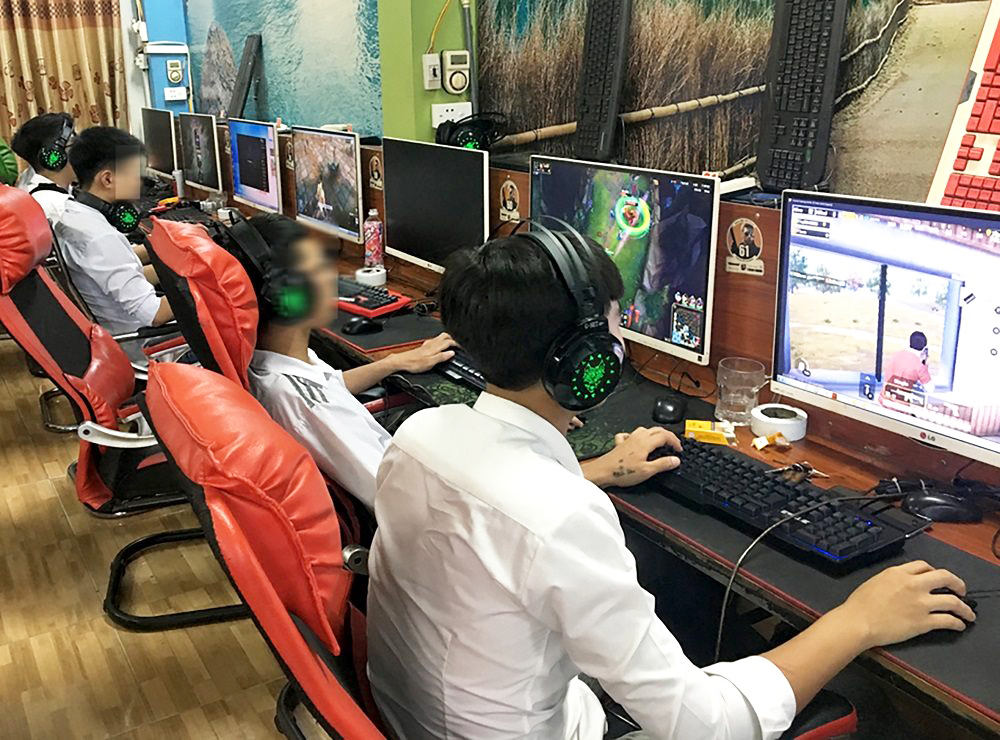 Nghiện game không chỉ ảnh hưởng đến sức khỏe tâm thần mà còn làm gia tăng mắc rối loạn nhân cách. (Ảnh minh họa: KT)