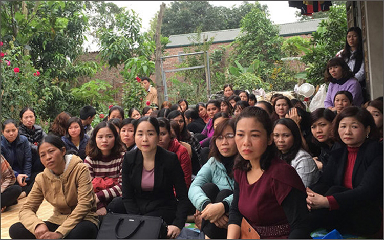 Nhiều giáo viên hợp đồng lâu năm tại huyện Sóc Sơn (Hà Nội) đang lo lắng trước nguy cơ có thể bị mất việc làm (Ảnh: Thanh niên)