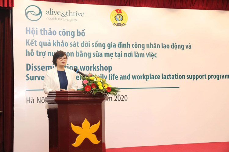 bà Phan Thị Hồng Linh, Phó giám đốc Alive & Thrive khu vực Đông Nam Á phát biểu tại hội thảo.