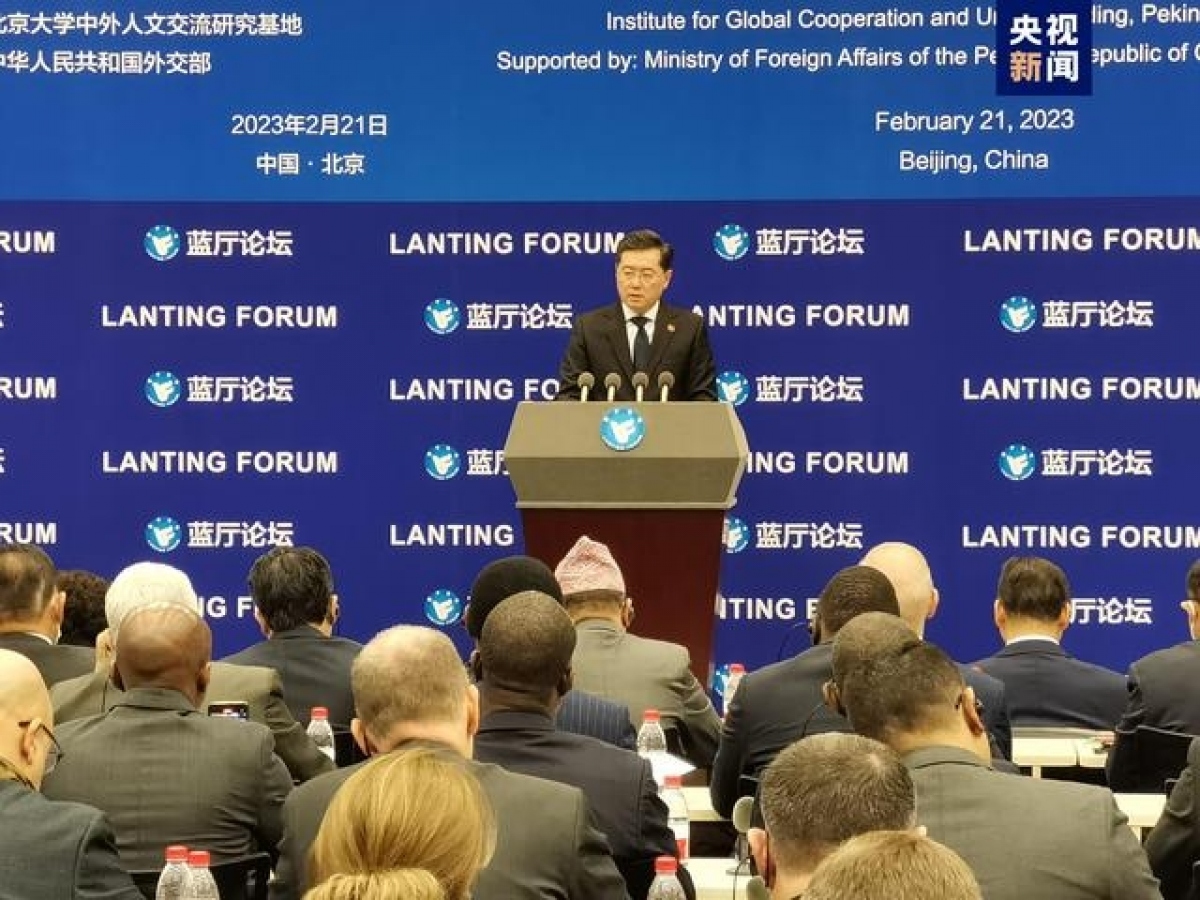 Ngoại trưởng Tần Cương phát biểu tại diễn đàn về Sáng kiến An ninh Toàn cầu của Trung Quốc ngày 21/2. (Ảnh: CCTV)