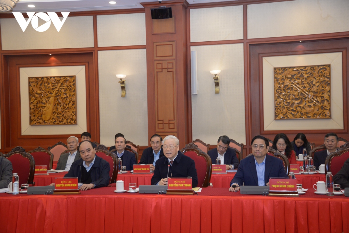 Bộ Chính trị cho ý kiến về Đề án tổng kết 10 năm thực hiện Nghị quyết số 16-NQ/TW của Bộ Chính trị về phương hướng, nhiệm vụ phát triển Thành phố Hồ Chí Minh đến năm 2020; phương hướng, nhiệm vụ phát triển đến năm 2030, tầm nhìn đến năm 2045.