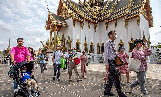 Sự quay trở lại ồ ạt của loại hình “tour du lịch 0 đồng” đang làm tổn hại đến hình ảnh du lịch của xứ sở chùa Vàng. (Ảnh minh họa: KT)