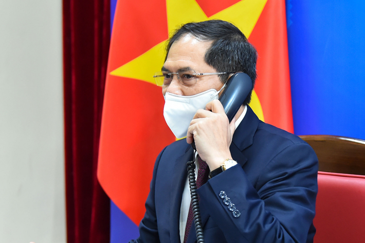 Bộ trưởng Bùi Thanh Sơn khẳng định Việt Nam sẽ tiếp tục nỗ lực thực hiện các biện pháp hướng đến thúc đẩy quan hệ thương mại ổn định, hài hòa với Hoa Kỳ.