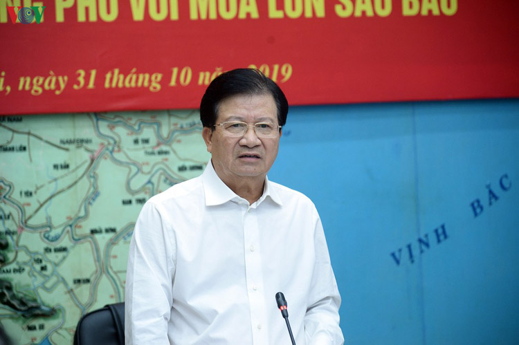 Phó thủ tướng Trịnh Đình Dũng - Trưởng Ban Chỉ đạo Trung ương về Phòng chống Thiên tai.