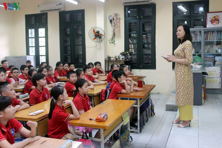 100% giáo viên tiếng Anh tại Hà Nội sẽ phải thi IELTS. (Ảnh minh họa)