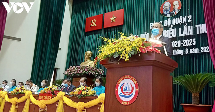 Bí thư Thành uỷ TPHCM Nguyễn Thiện Nhân phát biểu chỉ đạo đại hội.