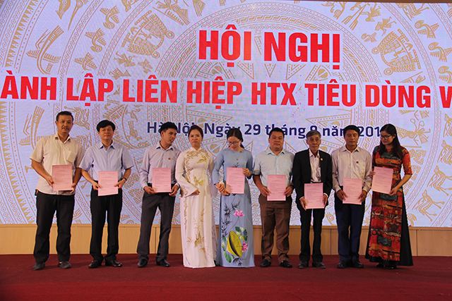 Ra mắt chi nhánh Liên hiệp HTX tiêu dùng Việt Nam Tại các tỉnh