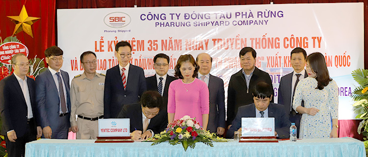 Lễ ký kết bàn giao tàu giữa công ty đóng tàu Phà Rừng và công ty Asia Ship Design & Consultant