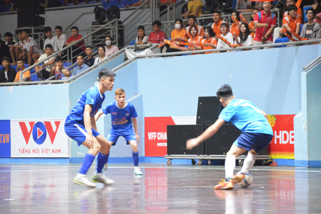 Diễn ra từ 30/5 đến 11/6, Giải Futsal HDBank sinh viên khu vực Tây Nguyên 2023 quy tụ 9 đội bóng.