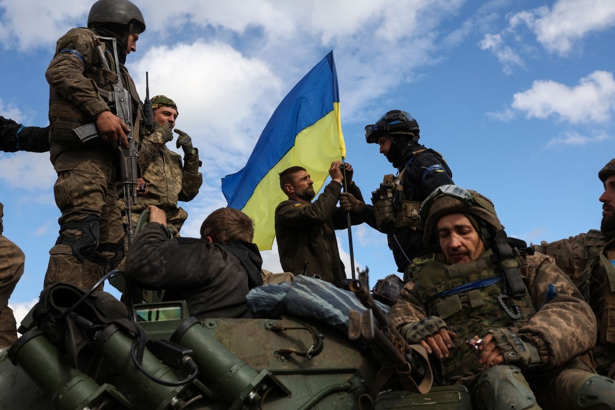 Quân đội Ukraine trên chiến trường. Ảnh: The Hill.