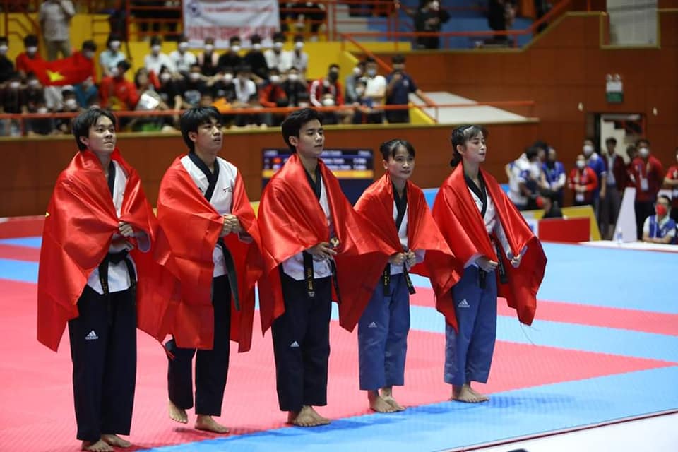 Với tấm HCV vừa giành được,“Hoa khôi của làng võ Việt” đã lập kỷ lục 5 lần liên tiếp vô địch SEA Games.