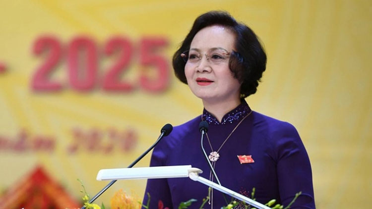 Bộ trưởng Bộ Nội vụ - Phan Thị Thanh Trà.