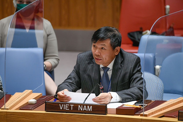 Đại sứ Đặng Đình Quý, Trưởng Phái đoàn Việt Nam tại Liên Hợp Quốc.