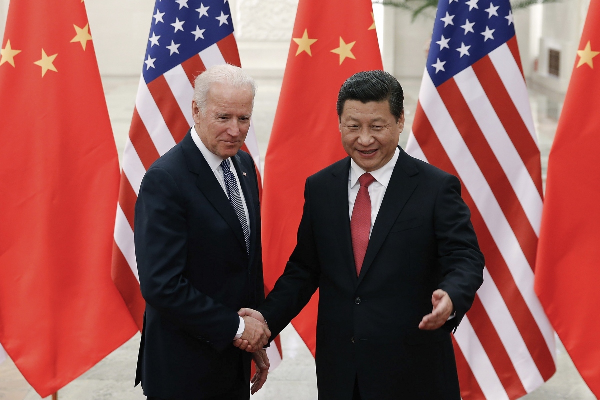 Ông Biden khi còn là Phó Tổng thống Mỹ gặp Chủ tịch Trung Quốc Tập Cận Bình tại Bắc Kinh năm 2013. Ảnh: AP