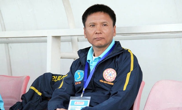 HLV Võ Đình Tân đã rời CLB bóng đá Khánh Hòa. 