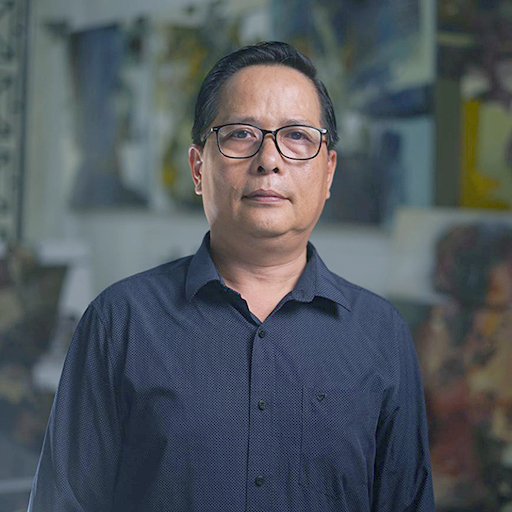 Tiến sĩ - họa sĩ Nguyễn Thiện Đức hiện là Ủy viên Ban chấp hành Hội Mỹ thuật Việt Nam, Chủ tịch Hội Mỹ thuật Thừa Thiên Huế, giảng viên Khoa Mỹ thuật Ứng dụng trường Đại học Nghệ thuật - Đại học Huế. 