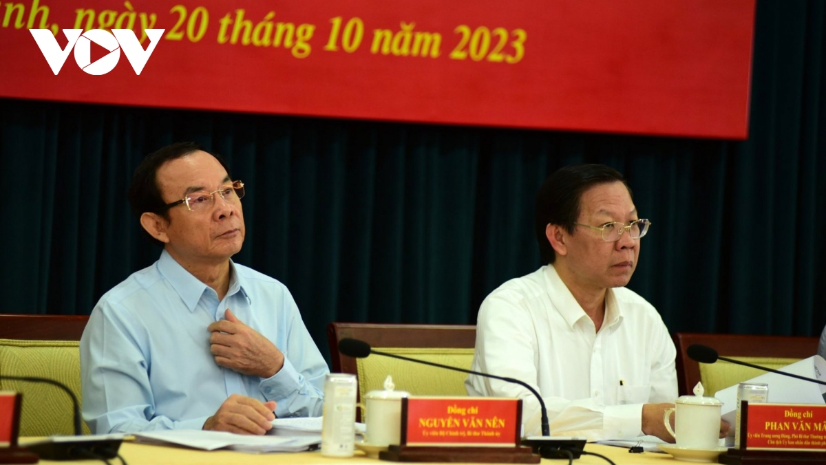 Bí thư Thành ủy Nguyễn Văn Nên và Chủ tịch UBND TPHCM Phan Văn Mãi tại hội nghị chuyên đề về giải ngân đầu tư công.