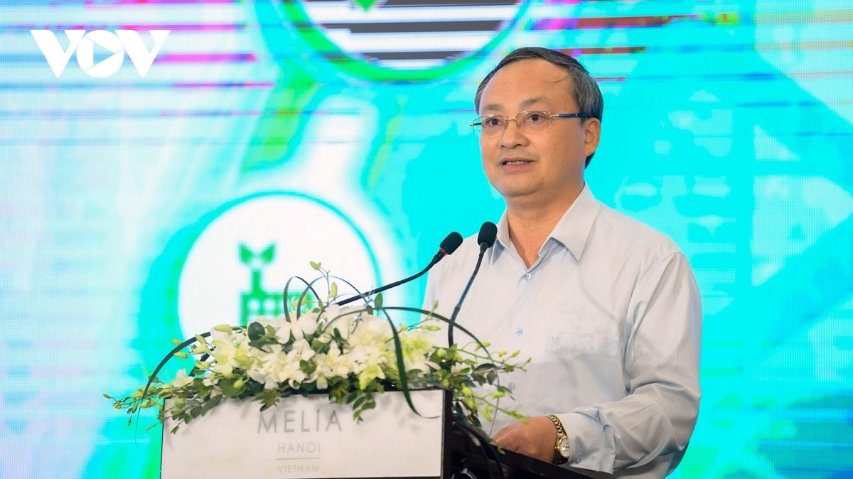 Tổng Giám đốc Đài Tiếng nói Viêt Nam Đỗ Tiến Sỹ phát biểu tại diễn đàn.