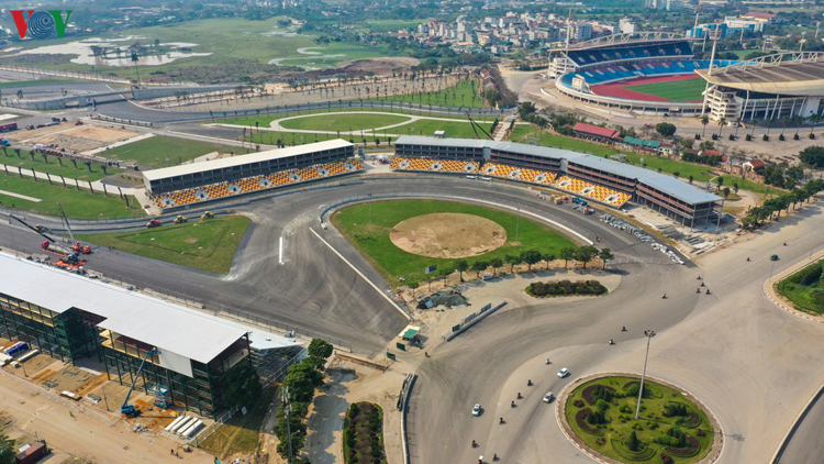 Vietnam Grand Prix, BTC chặng đua Formula 1 VinFast Vietnam Grand Prix 2020, chính thức công bố hoàn tất thi công 5,607km đường đua sau 11 tháng.