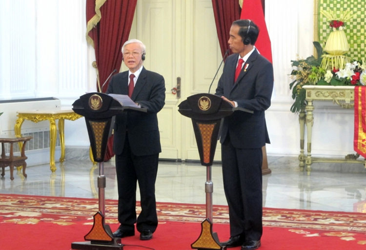 Tổng Bí thư, Chủ tịch nước Nguyễn Phú Trọng và Tổng thống Joko Widodo trong chuyến thăm tới Indonesia (8/2017) (ảnh : Xuân Dần/VOV)