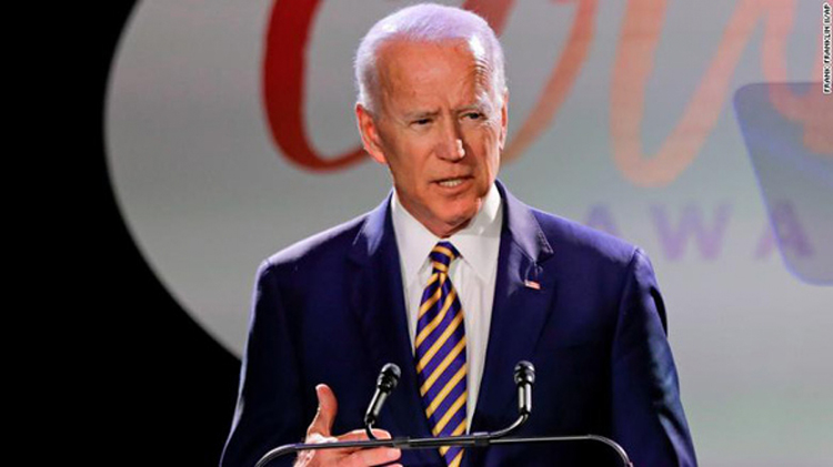 Tổng thống Mỹ Joe Biden trải qua năm đầu tiên với không ít thăng trầm. Ảnh: Reuters