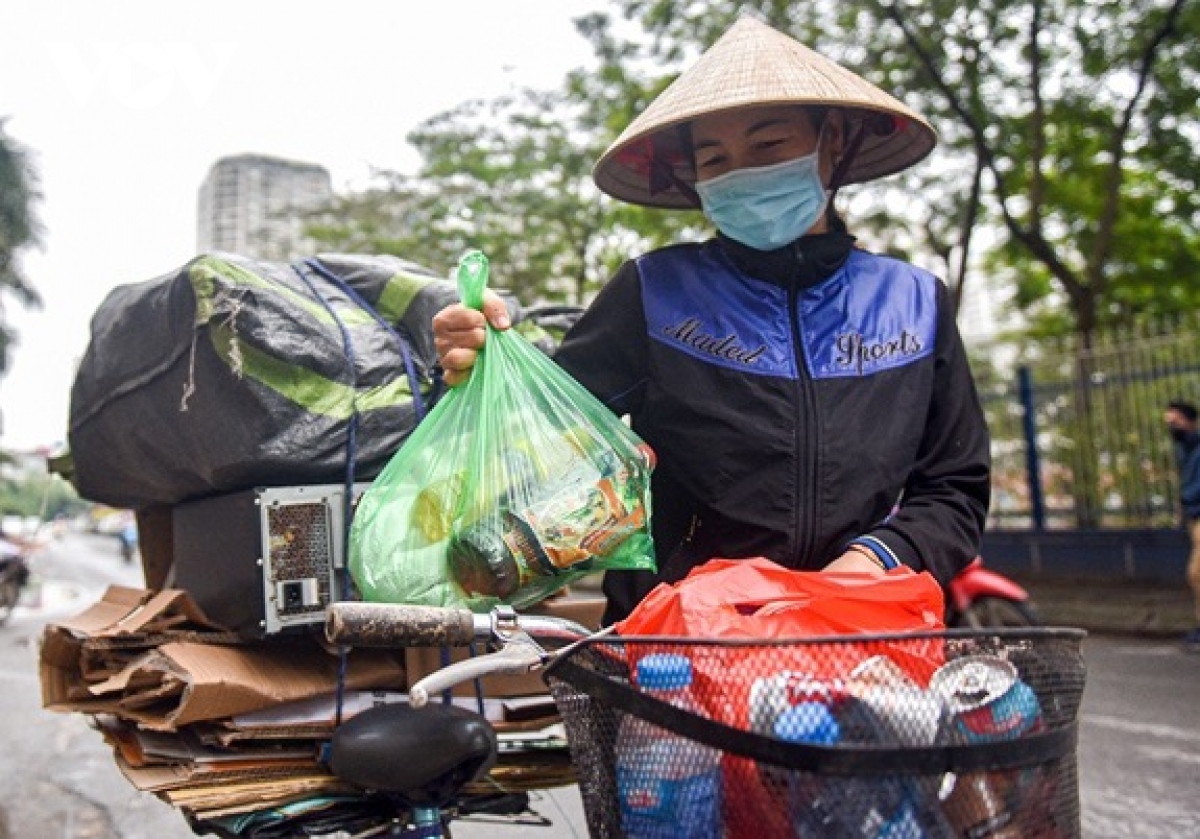 Còn nhiều thách thức để Việt Nam nỗ lực giảm nghèo đa chiều.