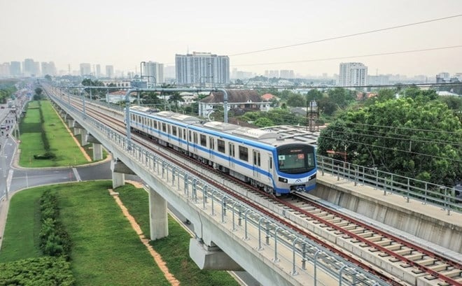 Hà Nội và TP.HCM mất quá nhiều thời gian để hoàn thành tuyến đường sắt đô thị đầu tiên với nhiều khó khăn vướng mắc. 