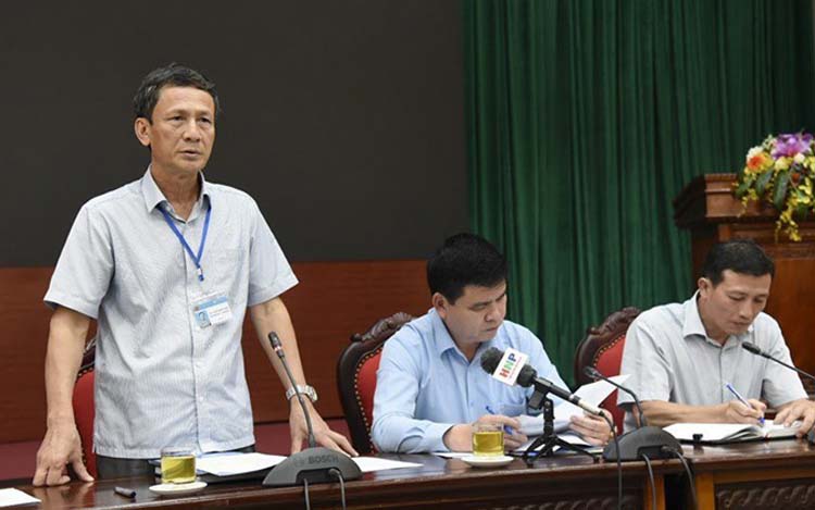 Ông Nguyễn Kim Vinh- Phó Chủ tịch UBND quận Bắc Từ Liêm thông tin báo chí.