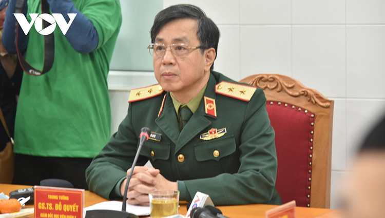 Trung tướng Đỗ Quyết, Giám đốc Học viện Quân y.