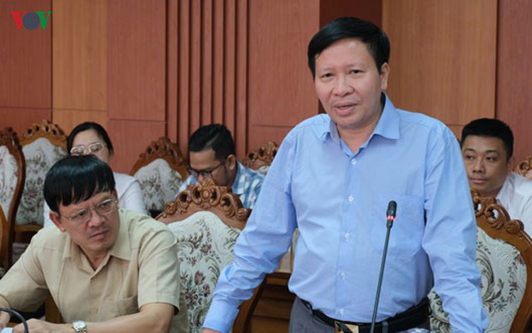 Ông Vũ Hải Quang- Phó Tổng Giám đốc VOV mong muốn tỉnh Quảng Nam tạo điều kiện tốt nhất để triển khai xây dựng Trạm phát sóng trên đỉnh Quế, huyện Tây Giang.