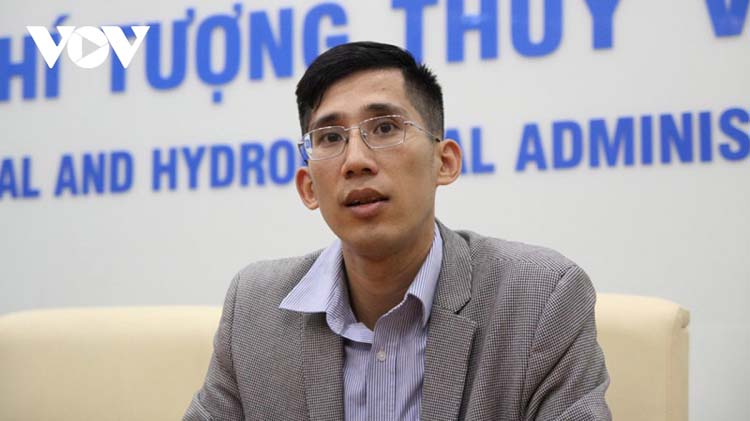 Ông Trần Quang Năng, Trưởng phòng Dự báo thời tiết, Trung tâm Dự báo Khí tượng thủy văn Quốc gia.
