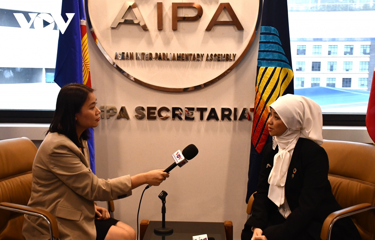 Tổng thư ký AIPA trả lời phỏng vấn của phóng viên Đài TNVN (VOV) thường trú tại Indonesia