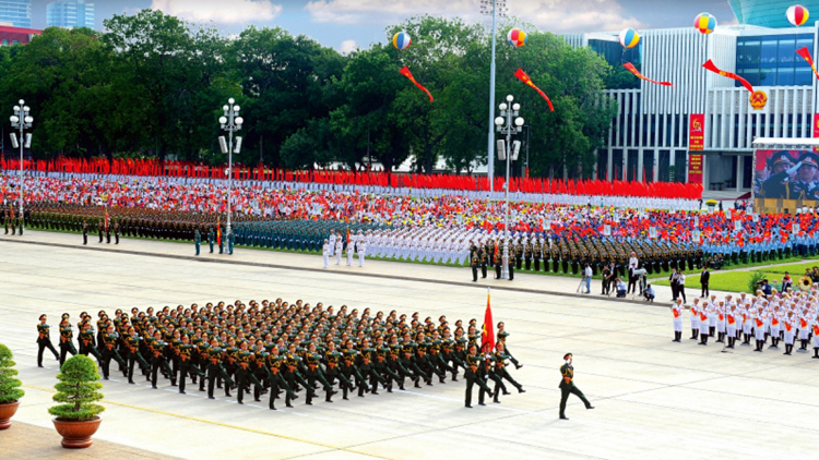 Khối Sỹ quan chỉ huy tham mưu trong Lễ duyệt binh kỷ niệm 70 năm ngày Quốc khánh nước CHXHCN Việt Nam.