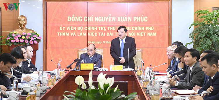 Tổng Giám đốc Đài TNVN Nguyễn Thế Kỷ phát biểu tại buổi làm việc.