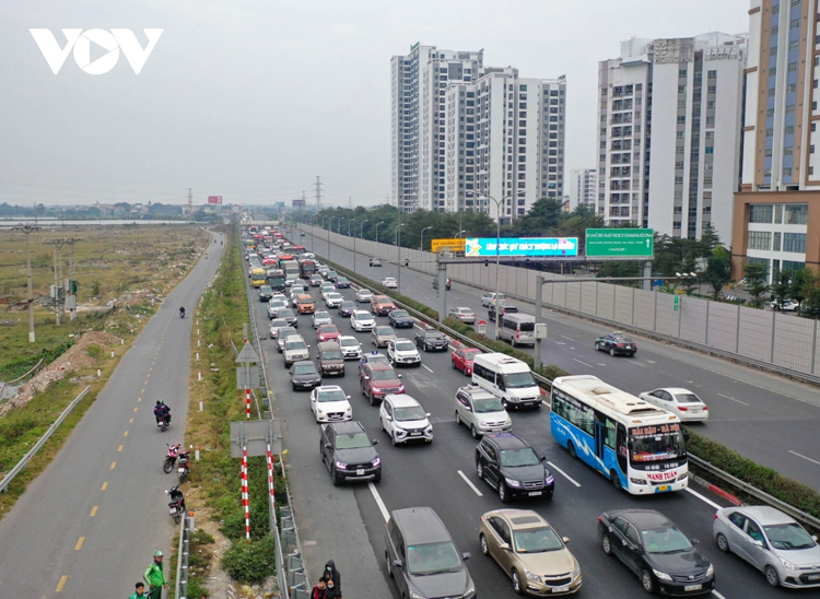 Sắp tới, Hà Nội sẽ có 87 trạm thu phí phương tiện vào nội đô này được đặt tại đường vành đai, thực hiện thu phí phương tiện từ 5h đến 21h hằng ngày.. 