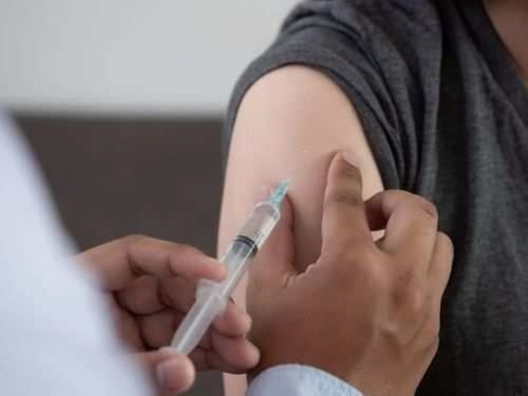 Thế giới đang thúc đẩy kế hoạch tiêm vaccine ngừa COVID-19.