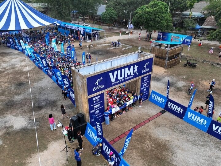 Giải siêu Marathon Việt Nam 2024 (Vietnam Ultra Marathon 2024).