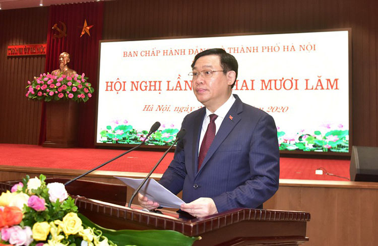 Ủy viên Bộ Chính trị, Bí thư Thành ủy Hà Nội Vương Đình Huệ.