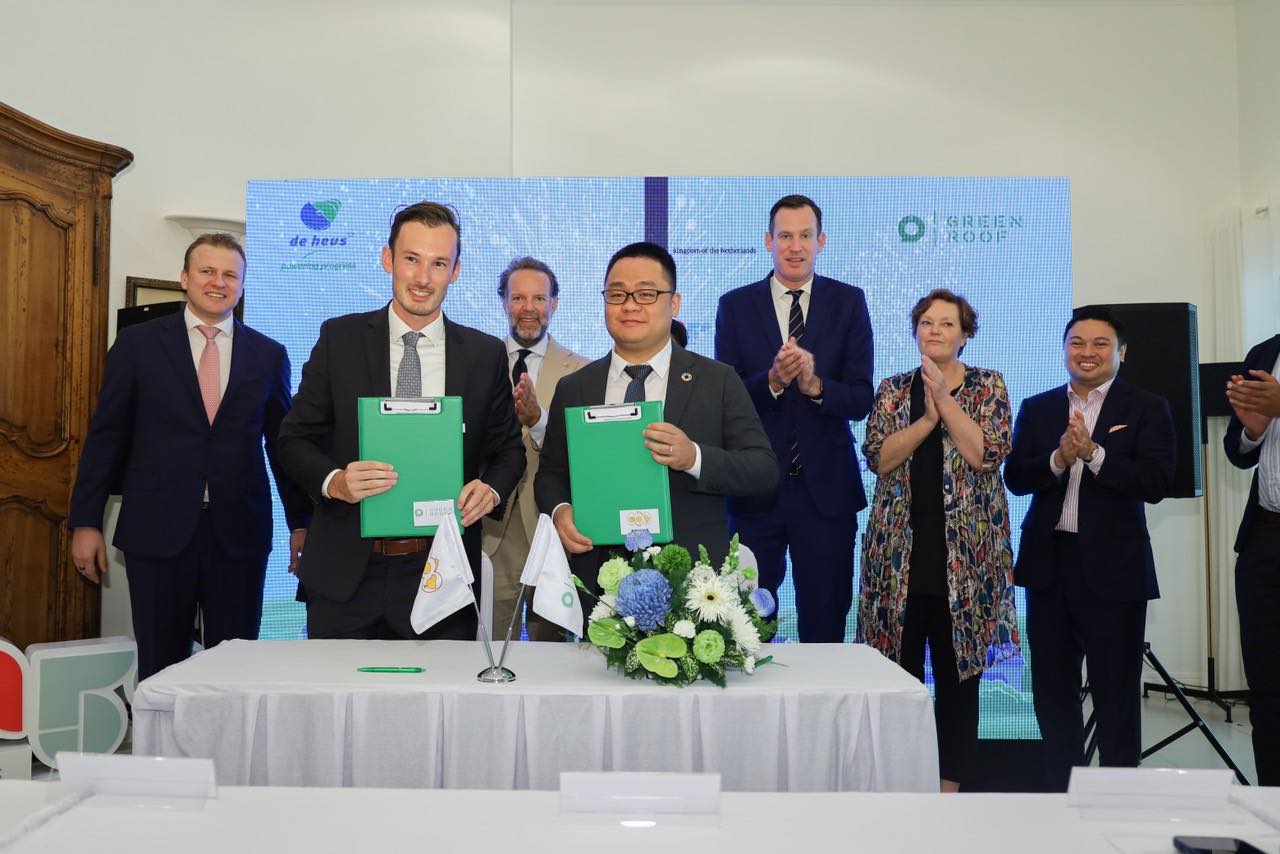 De Heus, Bel Gà và Green Roof hợp tác phát triển dự án điện mặt trời áp mái lớn nhất Việt Nam trong năm 2023