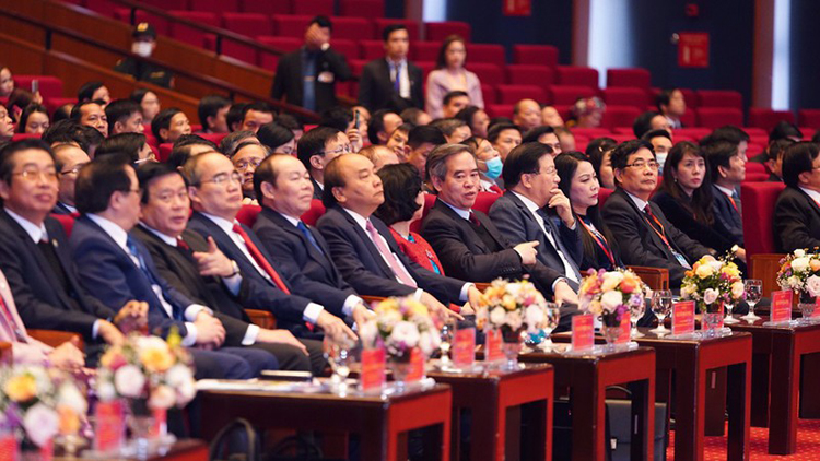 Thủ tướng Nguyễn Xuân Phúc và các đại biểu dự Đại hội.