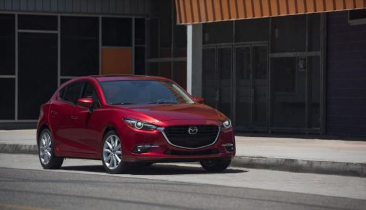 Mazda sẽ tiến hành thu hồi 187.798 xe Mazda3 do hỏng cần gạt nước, có khả năng làm giảm tầm nhìn của người lái.