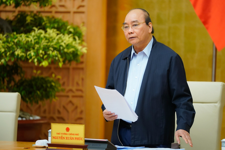 Thủ tướng Nguyễn Xuân Phúc chỉ đạo về giải ngân vốn ODA. (Ảnh: VGP)