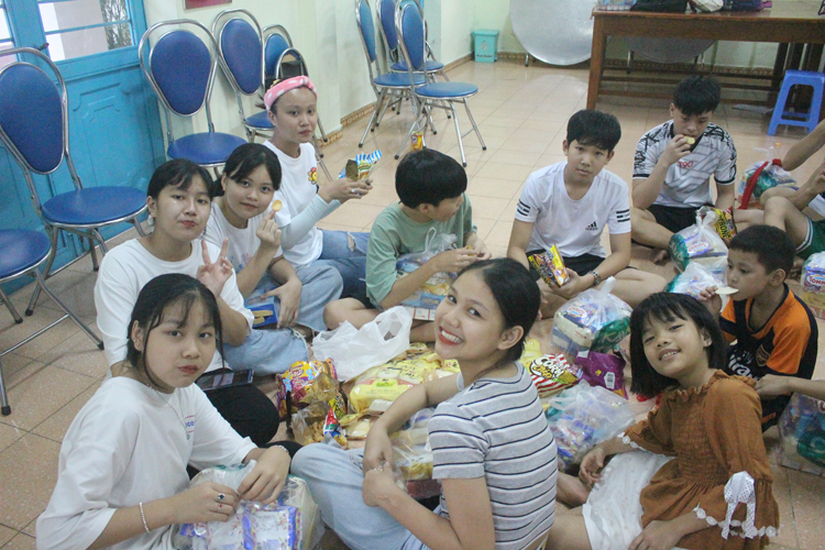 Trung tâm từ thiện thành phố Đà Nẵng là ngôi nhà thứ 2 với nhiều niềm vui hy vọng sống cho các em có hoàn cảnh khó khăn.