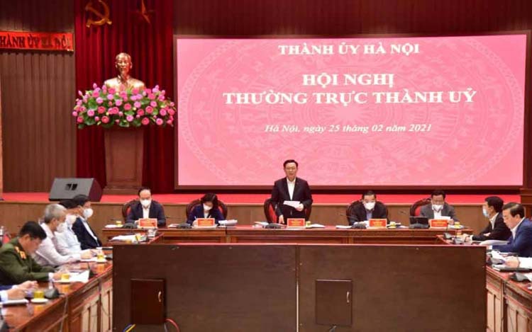 Bí thư Thành ủy Hà Nội Vương Đình Huệ phát biểu kết luận tại hội nghị Thành ủy chiều 25/2.