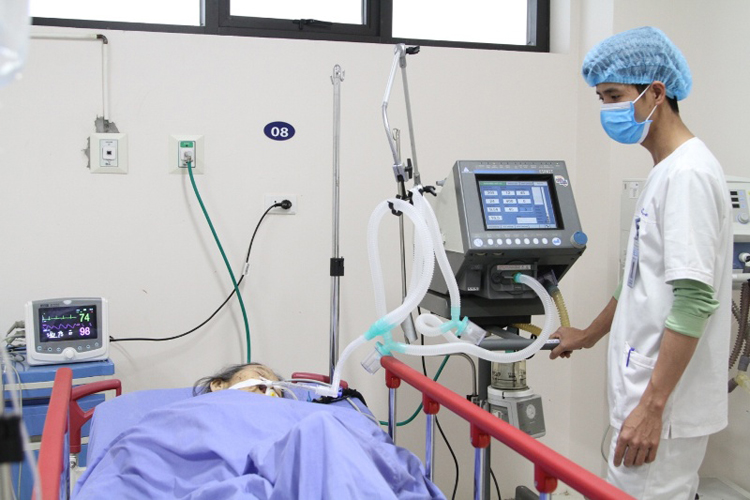 Ngành y tế tỉnh Vĩnh Phúc chú trọng đầu tư máy móc hiện đại phục vụ khám chữa bệnh cho nhân dân.