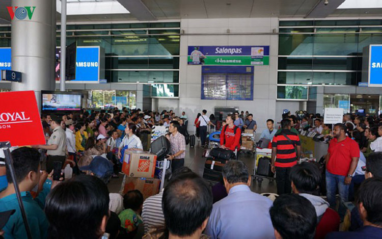 Cục HKVN vừa lập Ban chỉ đạo kiểm soát tăng giá vé trái phép của các hãng hành không trong các dịp Tết 2020, xử lý các trường hợp vi phạm.