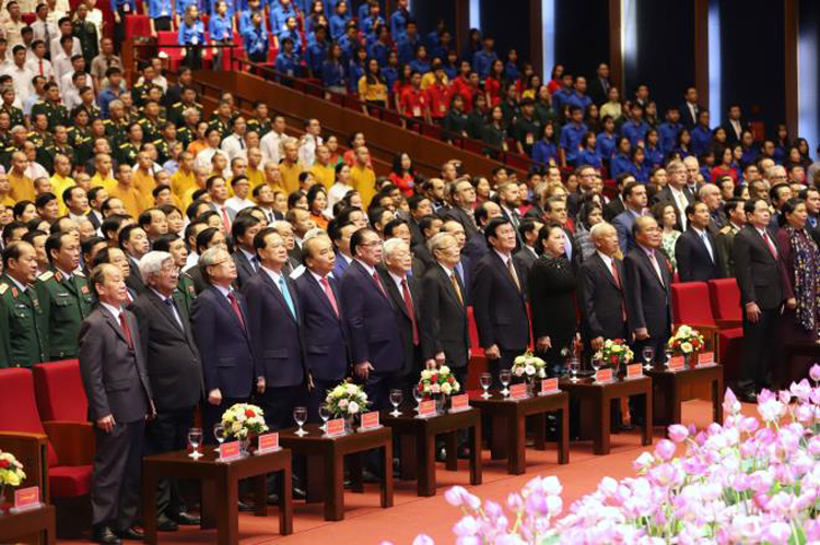 Các vị lãnh đạo, nguyên lãnh đạo Đảng, Nhà nước dự lễ kỷ niệm.