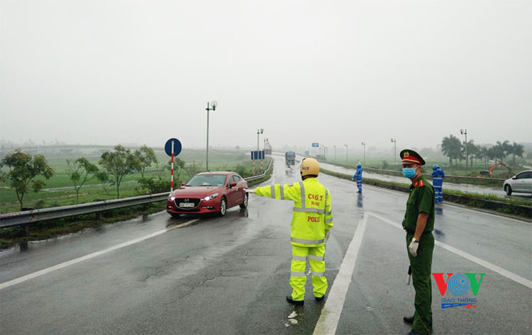 TNGT ở Việt Nam từ 2009 đến nay tuy giảm nhưng vẫn ở mức cao so với thế giới, và có đến 90% nguyên nhân từ vi phạm của người tham gia giao thông.